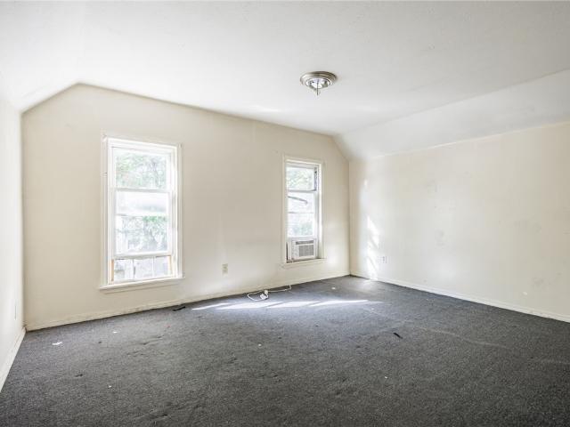 House for sale in Oak Hill, New York