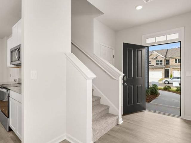House for sale in Univeter, Canton