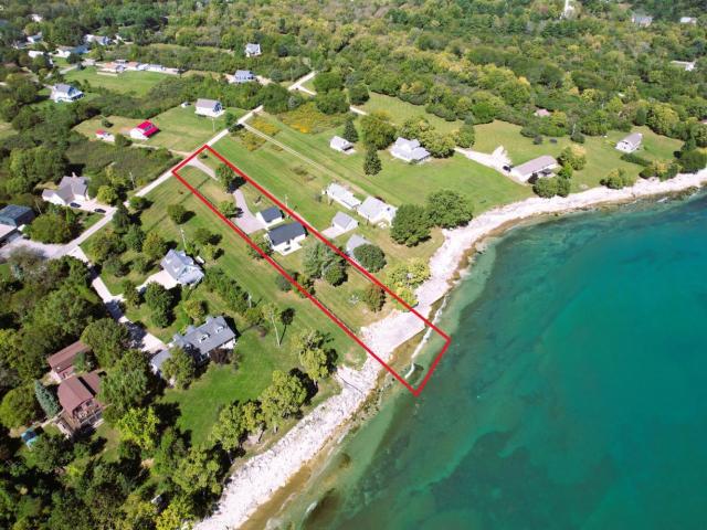 House for sale in Pheasant Cove, Kelleys Island