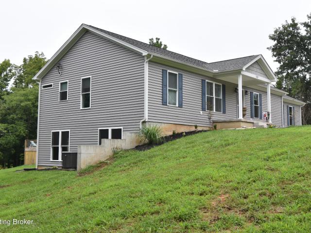 House for sale in Big Spring, Vine Grove