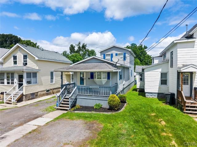 House for sale in Oneida, New York