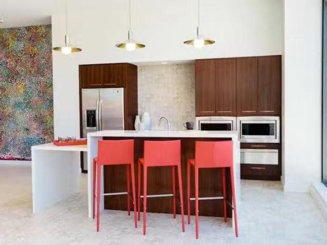 Condo for rent in Brighton