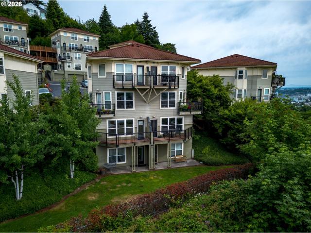 Condo for sale in Oregonia