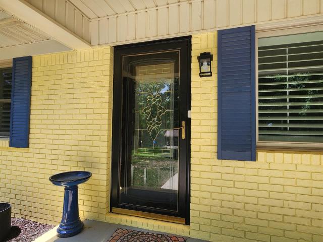 House for sale in Hamilton, Alabama