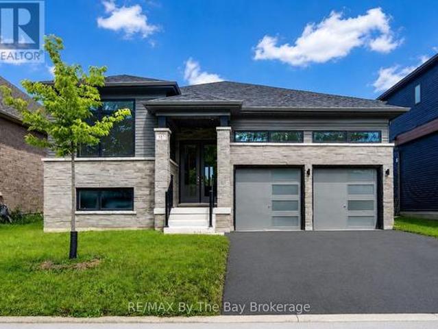 House for sale in Wasaga Beach, Ontario