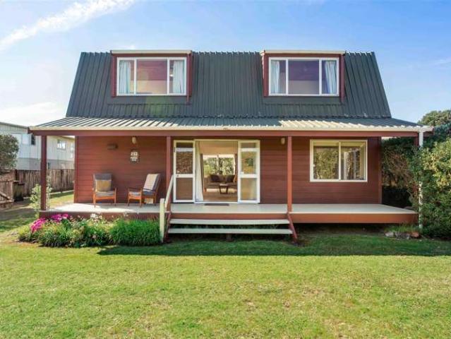 House for sale in Whangamatā, Thames-Coromandel District