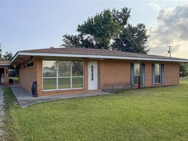 House for sale in Sulphur, Louisiana