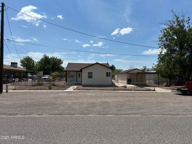 House for sale in Pima House for sale in Pima