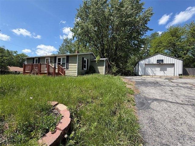 House for sale in Windsor, Missouri