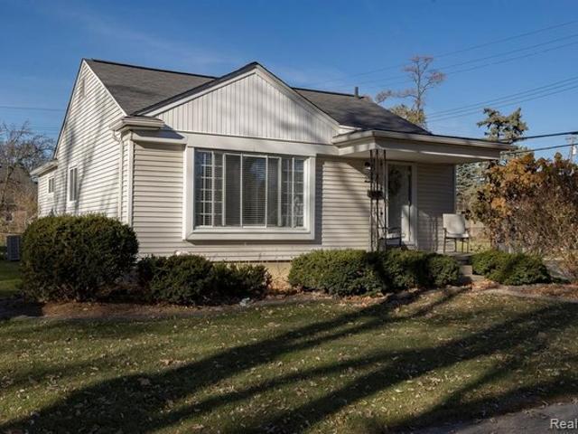House for sale in Clawson, Michigan