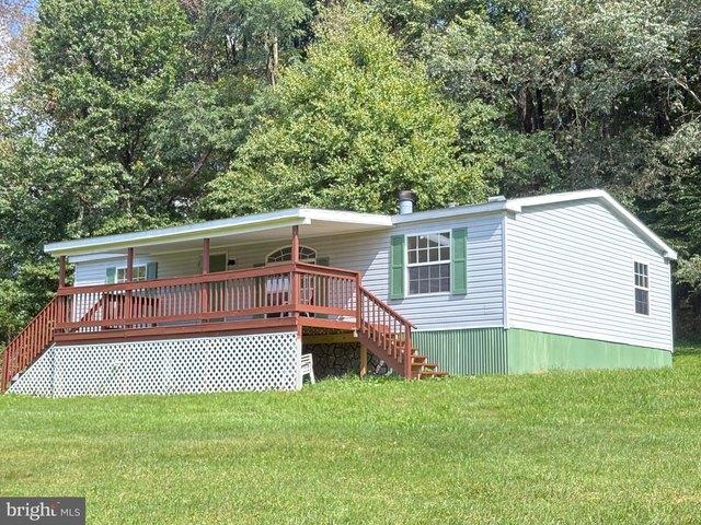 House for sale in Bruceton Mills, Preston County