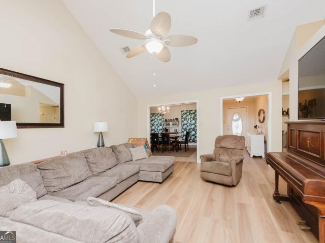House for sale in Kathleen, Georgia