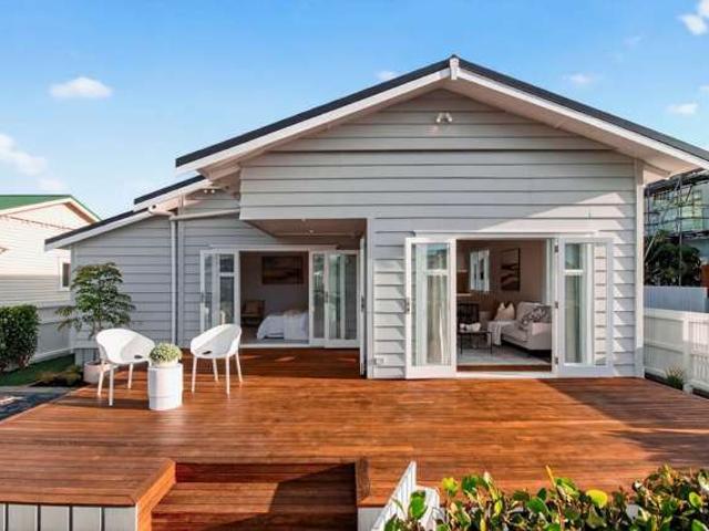 House for sale in Balmoral