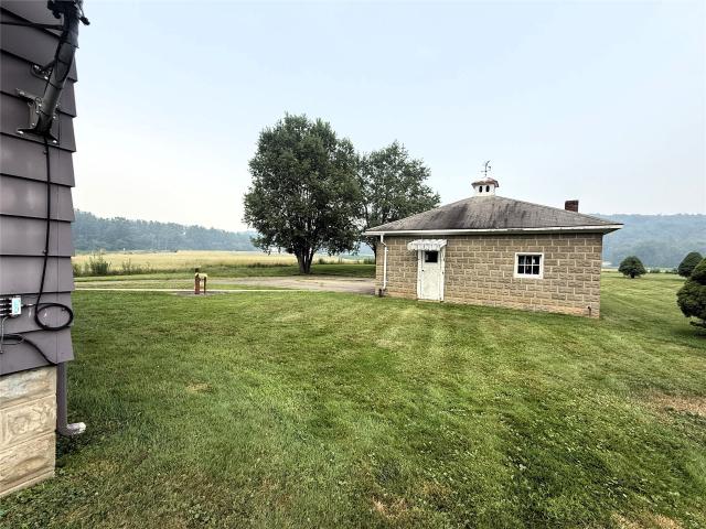 House for sale in Venango, Pennsylvania