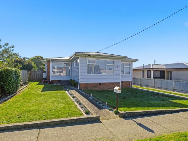 Apartment for rent in Devonport, Tasmania