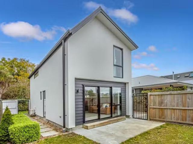House for sale in Heathcote, Canterbury