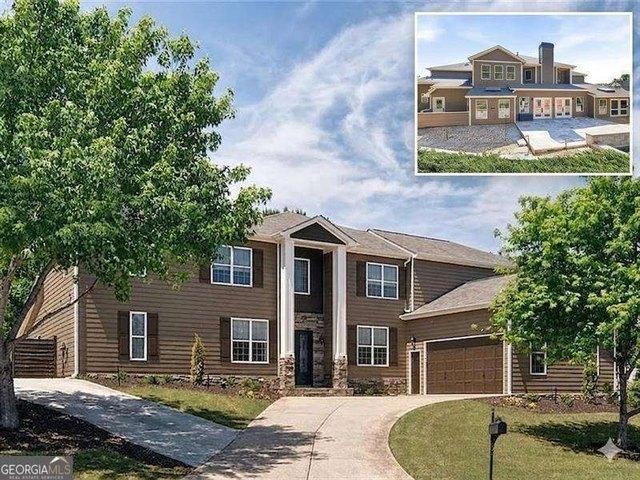 House for sale in Woodstock, Georgia