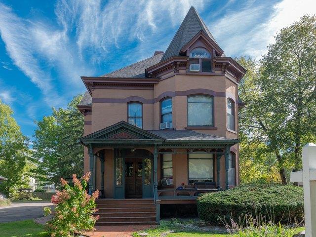 House for sale in Kalamazoo, Michigan