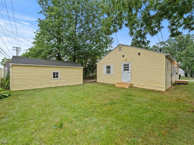 House for sale in Summit, Ohio