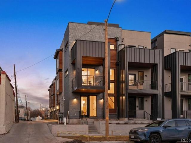 Townhouse for sale in Denver, Colorado