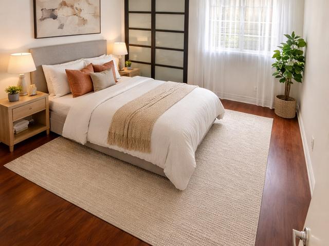 Apartment for rent in Canoga Park, California