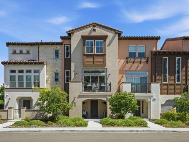 Townhouse for sale in Mountain View, California