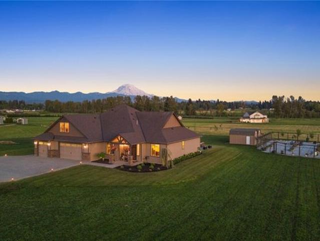 House for sale in Buckley, Pierce County