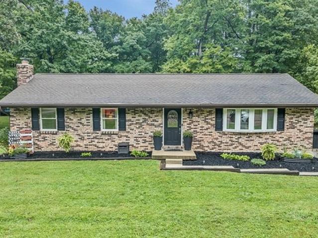 House for sale in Lawrenceburg, Dearborn County