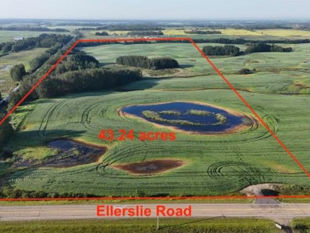 Land for sale in Strathcona County, Alberta