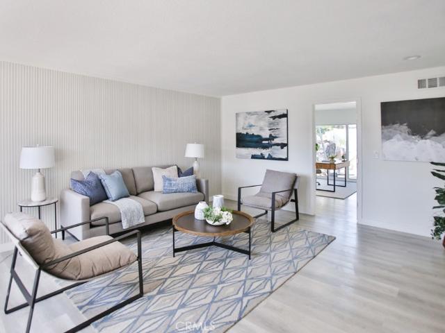House for sale in Tustin