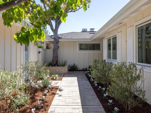 House for sale in Menlo Park, San Mateo County
