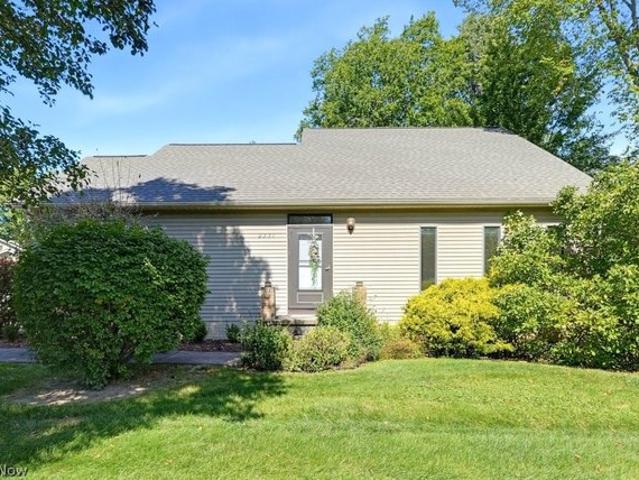 Condo for sale in Summit, Ohio