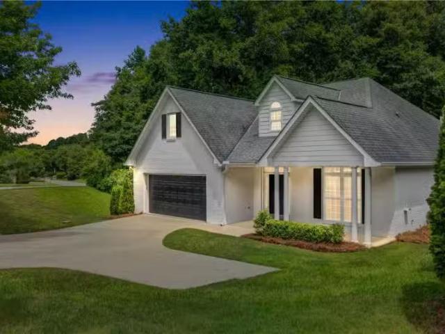 House for rent in Auburn