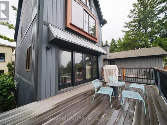 House for sale in Oakville, Ontario