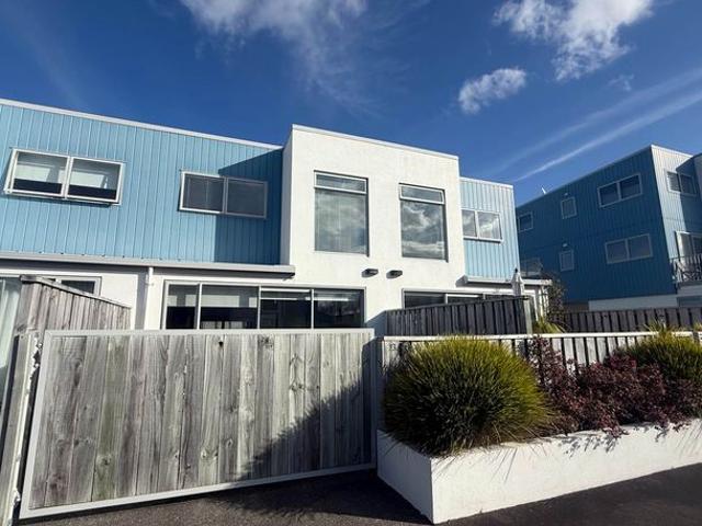 Apartment for rent in Bay Of Plenty