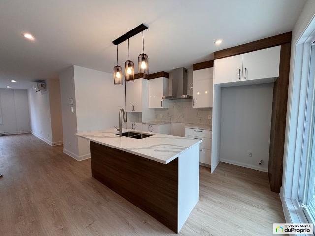 Apartment for rent in Secteur centre, Carignan