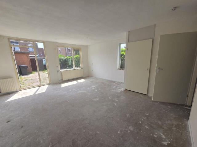 Appartement te huur in Stevenshof, Zuid Holland