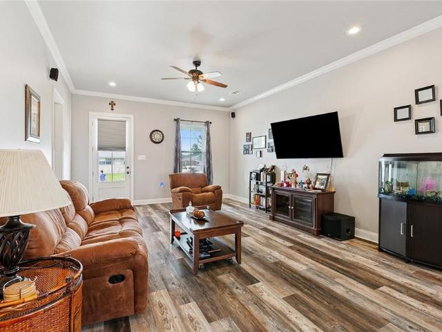 House for sale in Violet House for sale in Violet