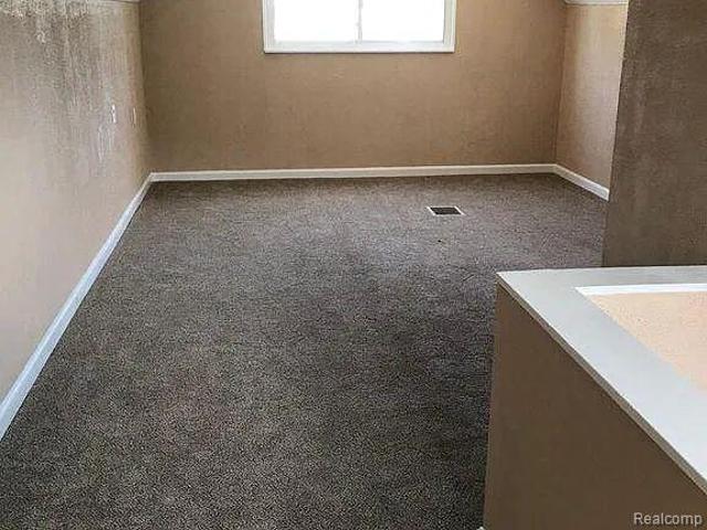 Property for rent in Saint Clair Shores, Michigan