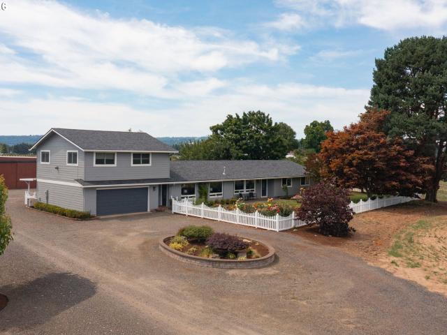 House for sale in Oregonia