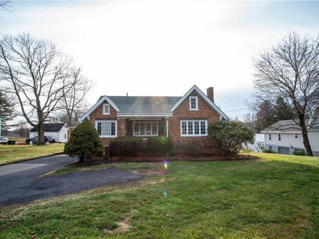 House for sale in Beaver, Pennsylvania