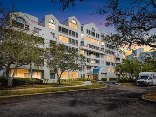 Condo for sale in Clearwater, Florida