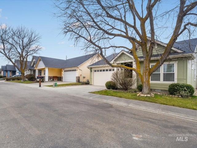 House for sale in Eagle, Idaho