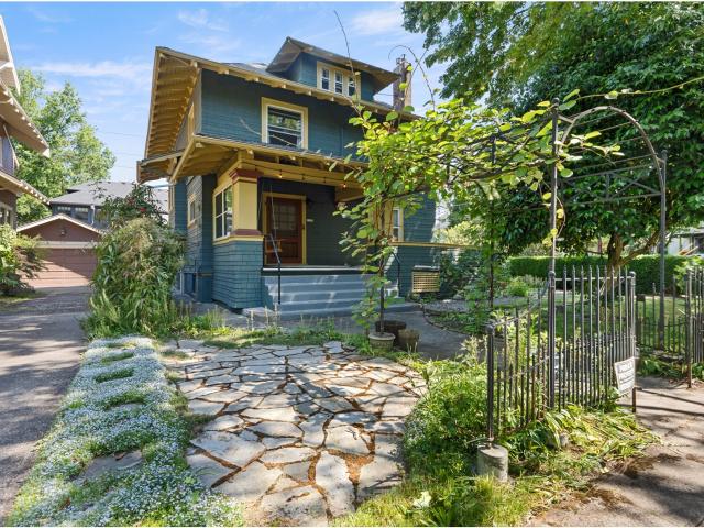 House for sale in Oregonia