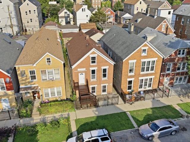 Townhouse for rent in Chicago Park, Illinois