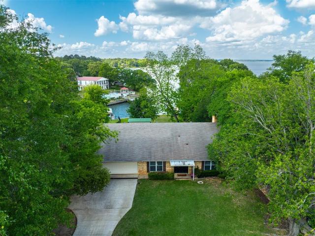 House for sale in Henderson, Texas