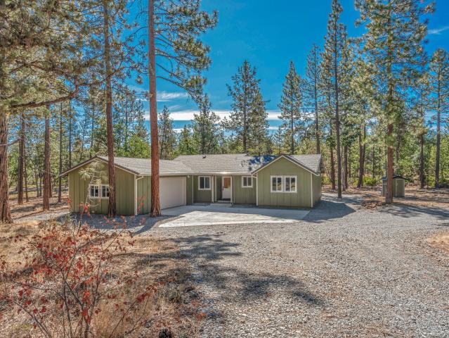 House for sale in Shasta, California