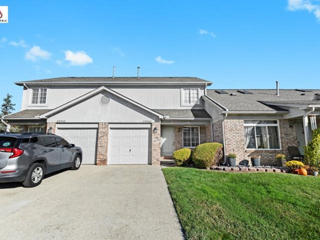 Condo for sale in Trenton, Michigan