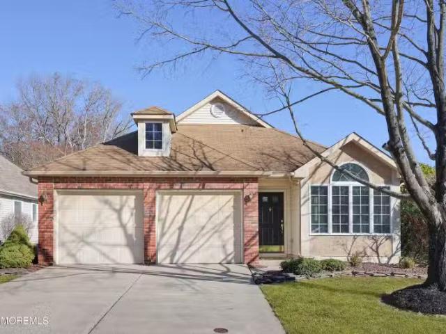 House for sale in Toms River
