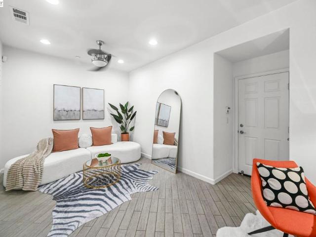 Condo for sale in Hayward, California